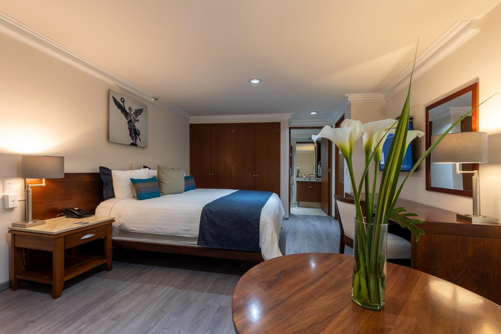 Suites Obelisk Мексико Сити Екстериор снимка